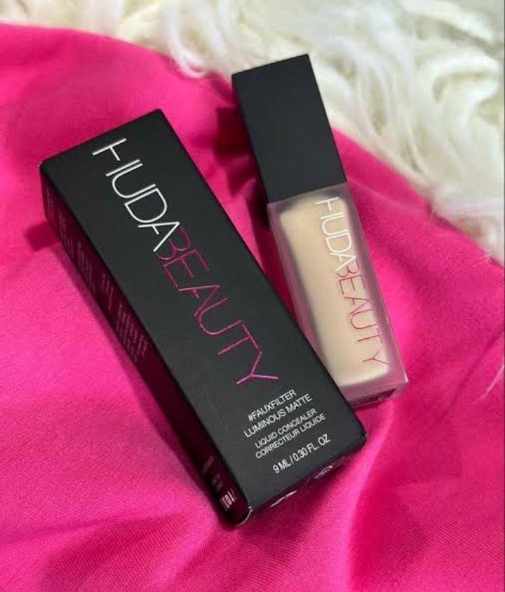 Huda Beauty Beauty Creamy Texture High Coverage Foundation – 40 ml | Full Coverage & Matte Finish