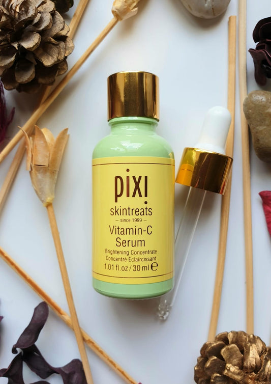 Pixi Vitamin C Serum – Brightening and Skin Tone-Enhancing Face Serum in a 30ml Bottle."